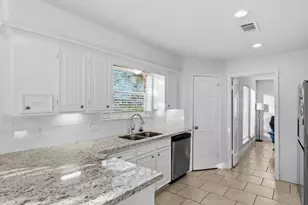 7107 Mission Bay Dr, Houston, TX 77083 - Photo 3