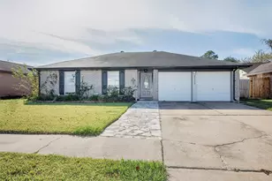 2826 Virginia Colony Dr, Webster, TX 77598 - Photo 1