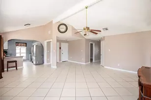 2826 Virginia Colony Dr, Webster, TX 77598 - Photo 5