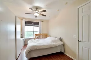 7575 Kirby Dr, Houston, TX 77030 - Photo 13