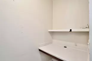 7575 Kirby Dr, Houston, TX 77030 - Photo 3