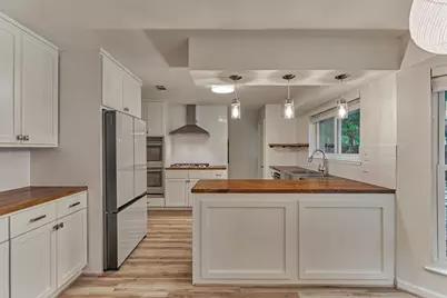 26 Sylvan Forest Drive, The Woodlands, TX 77381 - Photo 21