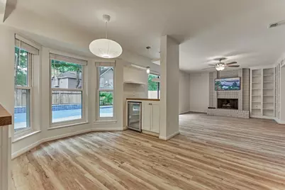 26 Sylvan Forest Drive, The Woodlands, TX 77381 - Photo 19