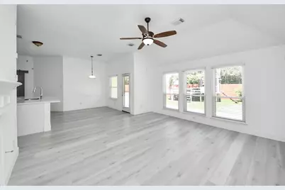 10850 White Oak Point Court, Cypress, TX 77429 - Photo 41