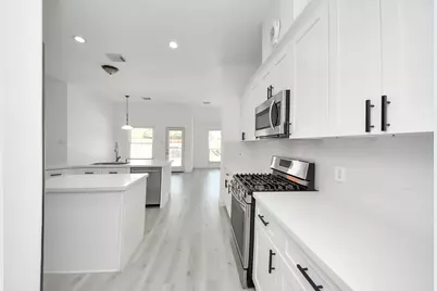 10850 White Oak Point Court, Cypress, TX 77429 - Photo 25