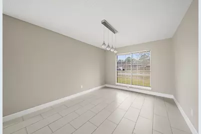 7010 Pembrough Lane, Katy, TX 77494 - Photo 11