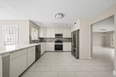 7010 Pembrough Lane, Katy, TX 77494 - Photo 1