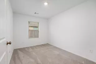 617 Roaring Fls Dr, Willis, TX 77378 - Photo 15