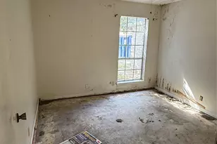 1321 Sagebrush St, Angleton, TX 77515 - Photo 11