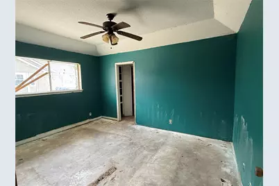 1321 Sagebrush Street, Angleton, TX 77515 - Photo 9