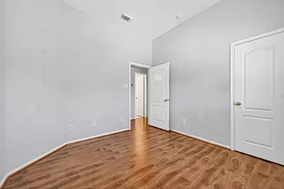 3655 Royal Royce Drive, Houston, TX 77042 - Photo 33