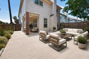3655 Royal Royce Dr, Houston, TX 77042 - Photo 39