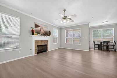 3655 Royal Royce Drive, Houston, TX 77042 - Photo 13