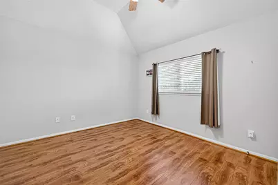 3655 Royal Royce Drive, Houston, TX 77042 - Photo 37