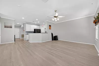 3655 Royal Royce Drive, Houston, TX 77042 - Photo 9