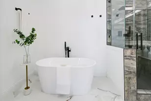 1214 W 24th St, Houston, TX 77008 - Photo 41