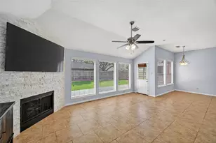 4535 Backenberry Dr, Friendswood, TX 77546 - Photo 17