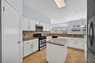 4535 Backenberry Dr, Friendswood, TX 77546 - Photo 13