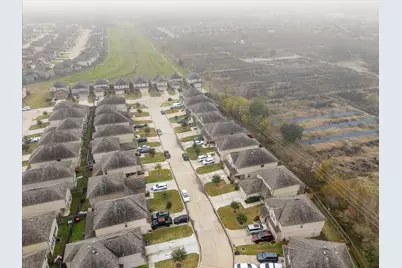 18830 Lansdowne Stream Path, Katy, TX 77449 - Photo 41