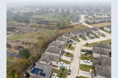 18830 Lansdowne Stream Path, Katy, TX 77449 - Photo 39