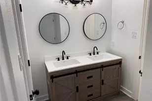 8034 Antoine Dr, Houston, TX 77088 - Photo 21