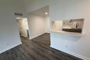 8034 Antoine Dr, Houston, TX 77088 - Photo 3