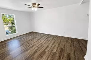 8034 Antoine Dr, Houston, TX 77088 - Photo 11