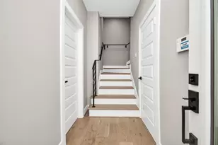 316 Thornton Rd, Houston, TX 77018 - Photo 5