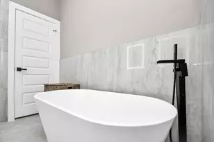 316 Thornton Rd, Houston, TX 77018 - Photo 19