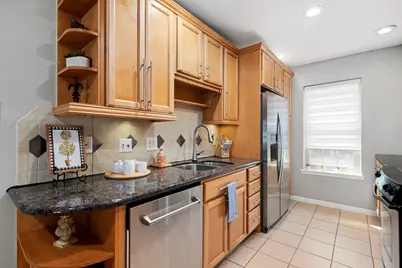 855 Augusta Drive #54, Houston, TX 77057 - Photo 17