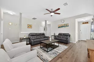 4915 Purple Wisteria Ln, Spring, TX 77373 - Photo 9