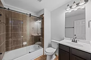 9203 Sasson Blvd, Houston, TX 77044 - Photo 21