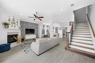 15711 Edo Cir, Houston, TX 77083 - Photo 9