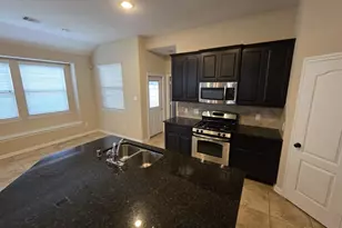 2807 Nickel Canyon Dr, Rosharon, TX 77583 - Photo 5