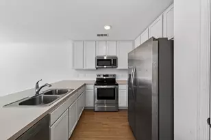 42 County Rd 5201, Cleveland, TX 77327 - Photo 3