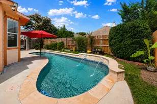 946 Maresca Ln, League City, TX 77573 - Photo 1