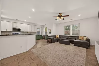 946 Maresca Lane, League City, TX 77573 - Photo 13