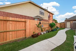 946 Maresca Ln, League City, TX 77573 - Photo 39