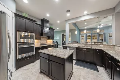 23338 Hillsview Lane, New Caney, TX 77357 - Photo 9