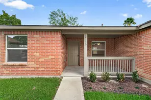 24130 Spring Mill Ln, Spring, TX 77373 - Photo 5