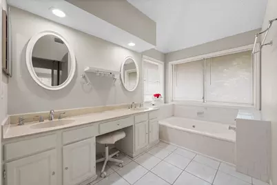 9827 Gold Cup Way, Houston, TX 77065 - Photo 31