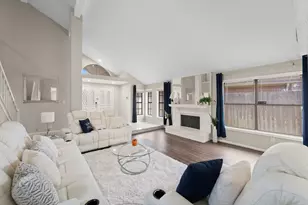 9827 Gold Cup Way, Houston, TX 77065 - Photo 7