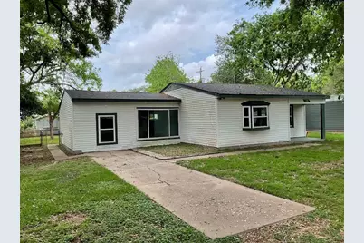 1910 Little Street, La Marque, TX 77568 - Photo 1