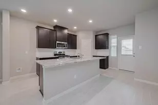 730 Marion Dr, Dayton, TX 77535 - Photo 7