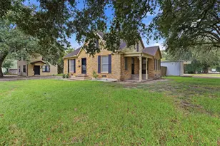 2313 Avenue L, Rosenberg, TX 77471 - Photo 3
