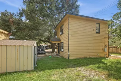 2313 Avenue L, Rosenberg, TX 77471 - Photo 31