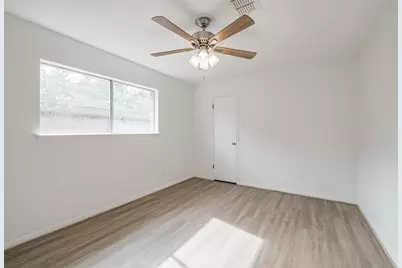 3311 Palm Desert Lane #B, Missouri City, TX 77459 - Photo 17