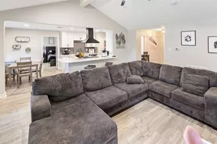 22531 John Rolfe Ln, Katy, TX 77449 - Photo 7