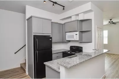 4108 McKinney, Houston, TX 77023 - Photo 3