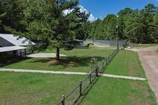 51 Crk Bnd Dr, Huntsville, TX 77320 - Photo 5